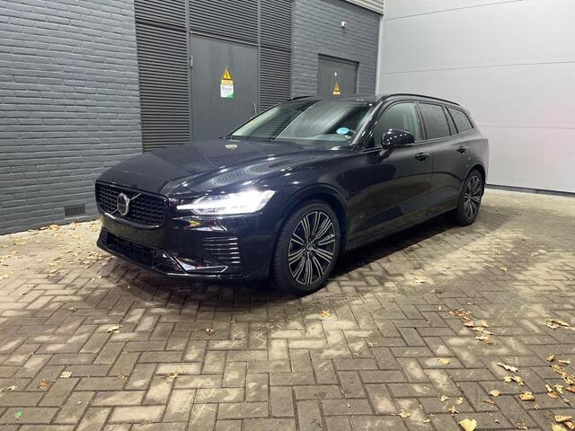 Volvo V60 T6 Plug-in hybrid Plus Dark | Panoramadak | 360° Camera | ACC | harman/kardon | Trekhaak | Stoel+Stuurverwarming