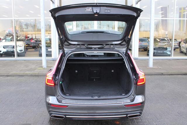 Volvo V60 B3 Automaat Inscription | H&K Audio | Standkachel | Schuif/kantel dak | PDC V+A | Adapt. Cruise