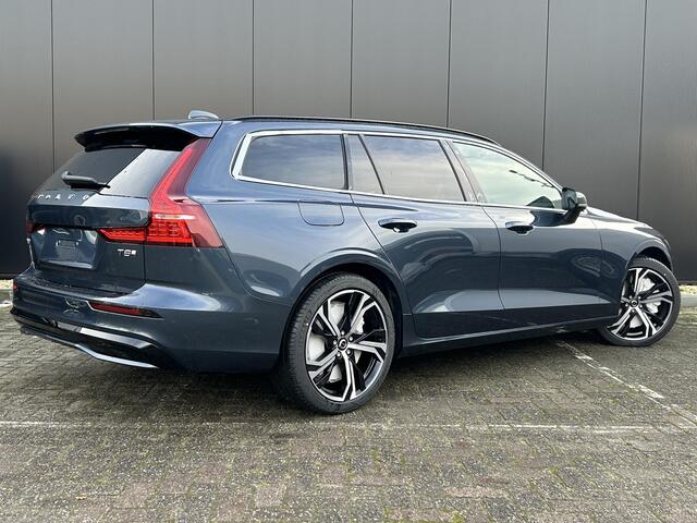 Volvo V60 2.0 T8 Plug-in hybrid AWD Plus Perform. Ed. Dark Pano dak / Head-up display / Visual park assist / Extra getint glas / 19"triplesp wielen / Nappa-open grit contourstoelen