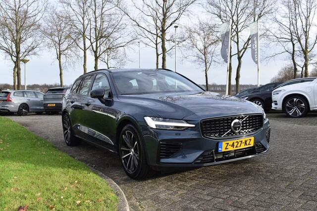 Volvo V60 T6 AWD 350PK Plug-in Hybrid Plus Dark | Trekhaak | H&K | 360 Camera| Blis | ACC | Leder | Stuurverwarming