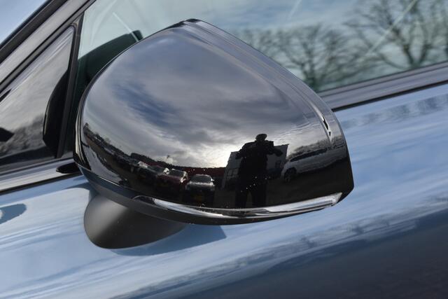 Volvo V60 T6 AWD 350PK Plug-in Hybrid Plus Dark | Trekhaak | H&K | 360 Camera| Blis | ACC | Leder | Stuurverwarming