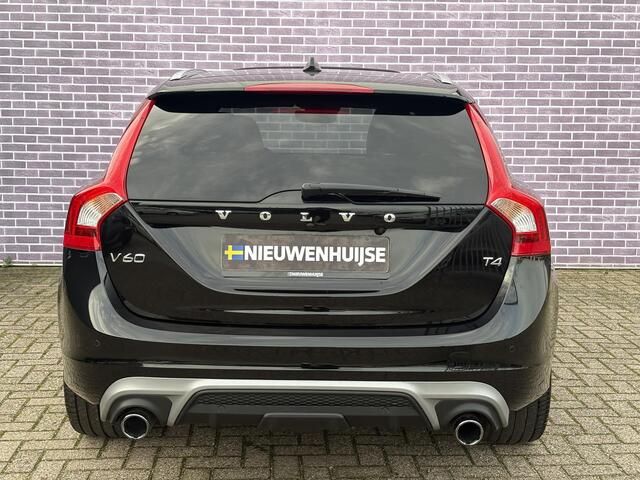 Volvo V60 2.0 T4 Business Sport | Trekhaak | Schuif/kantel dak| Standkachel | Keyless entry/start | DAB | Camera | Parkeersensoren V+A | Extra getint glas |