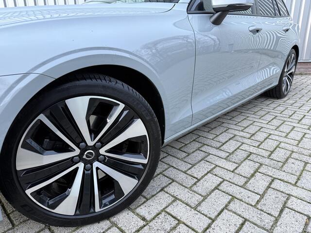 Volvo V60 2.0 B3 Essential Edition | Leder | Stuur & Stoelverwarming V+A | Trekhaak |