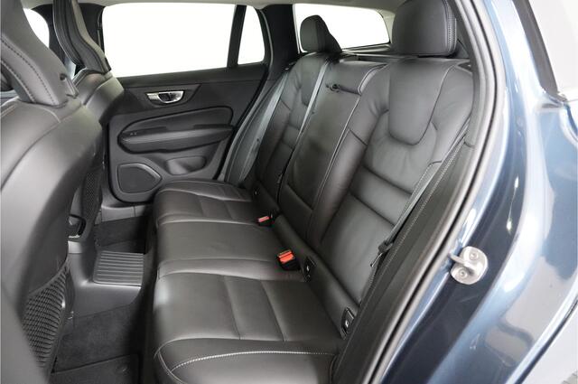 Volvo V60 2.0 T8 Recharge PHEV 455 pk Plus Bright AWD | Pano | Harman kardon | DAB+ |