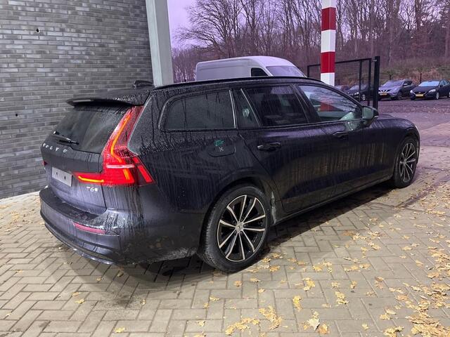 Volvo V60 T6 Plug-in hybrid Plus Dark | ACC | 360° Camera | Stoel+Stuurverwarming | BLIS | Getint Glas