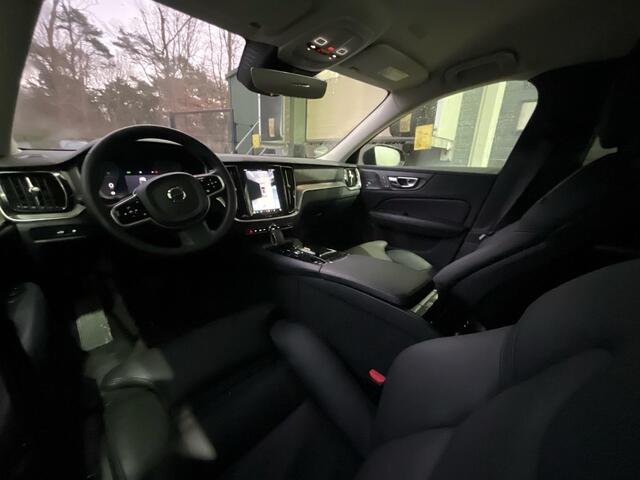 Volvo V60 T6 Plug-in hybrid Plus Dark | ACC | 360° Camera | Stoel+Stuurverwarming | BLIS | Getint Glas