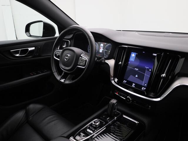 Volvo V60 2.0 T8 Twin Engine AWD R-Design | CAMERA | H&K | MEMORY