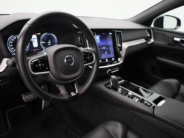 Volvo V60 2.0 T8 Twin Engine AWD R-Design | CAMERA | H&K | MEMORY