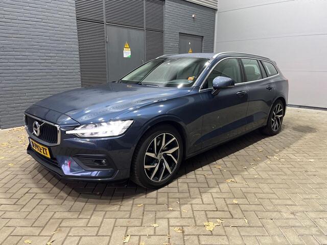Volvo V60 T5 Momentum Pro | Head-Up | Panoramadak | Trekhaak | Vol-Leder | Stoel+Stuurverwarming | ACC