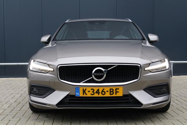 Volvo V60 2.0 B3 Business Pro | NL Auto | Leer | Wegklapbare Trekhaak | Stoelverwarming | Camera | Adaptieve Cruise Control
