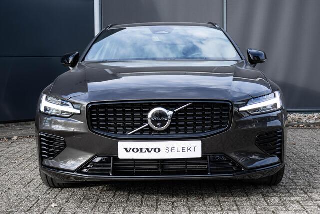 Volvo V60 T6 Plug-in hybrid AWD Plus Dark | Semi Elektrische Trekhaak | Adaptieve Cruise Control | BLIS | Elektrische verstelbare voorstoelen | Verwarmbare voorstoelen en stuurwiel | 360 graden camera |