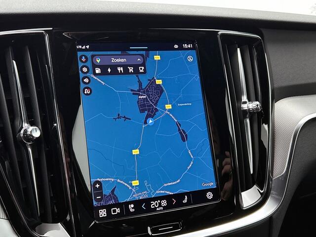 Volvo V60 2.0 T6 Plus Dark | Trekhaak | Sport Leder | 360* | Blis | Pilot