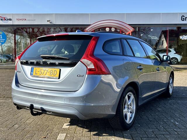 Volvo V60 2.0 D2 Kinetic | Navigatie | Climate | Cruise