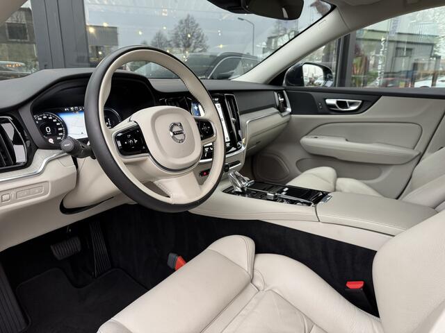 Volvo V60 2.0 T6 Recharge AWD Inscription | Camera | Trekhaak | Adaptive Cruise |