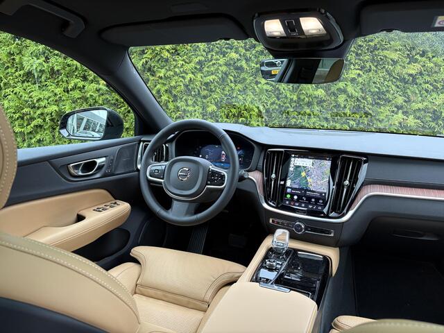 Volvo V60 T6 Plug-in hybrid AWD Ultra Dark 360 Camera | Geventileerd leer | BLIS | Pilost Assist | RIJDENDE DEMO