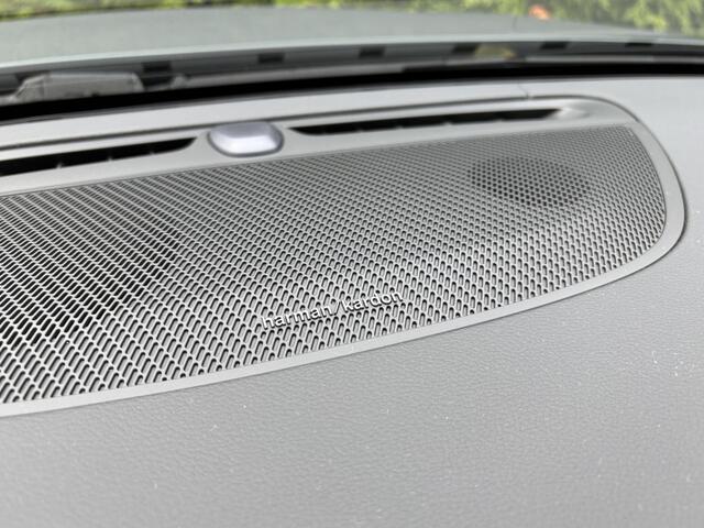 Volvo V60 T6 Plug-in hybrid AWD Ultra Dark 360 Camera | Geventileerd leer | BLIS | Pilost Assist | RIJDENDE DEMO