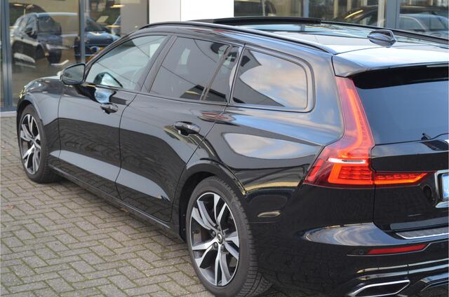 Volvo V60 2.0 T5 R-Design Panodak B&W Memorey Stoelverw. Pilot Assist Trekh. Volle Uitvoering! Head Up Stoelventilatie Achterbank verw.