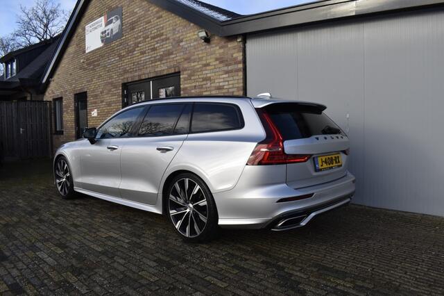 Volvo V60 2.0 B3 R-DESIGN, ACC, Lane, Harman Kardon, Leder