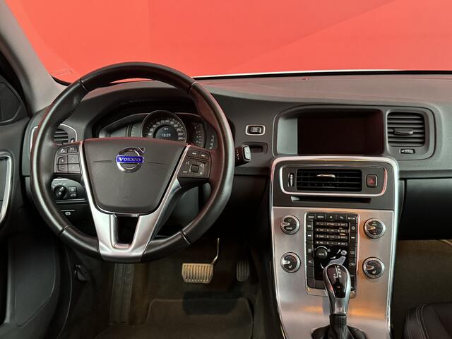 Volvo V60 1.5 T3 Polar+ | APK 29-12-2026 | Automaat | Stoelverwarming | Navi