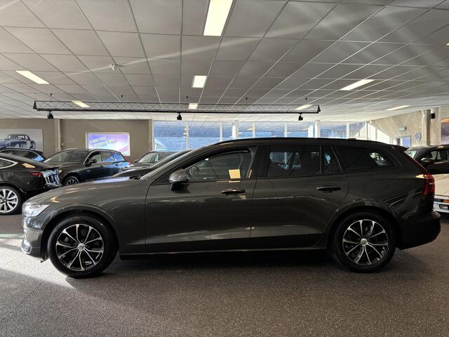 Volvo V60 2.0 B3 163 Pk / Leer / Stuur- en Stoelverwarming / Dab+ / Apple Carplay / Camera / Trekhaak - 100% Volvo dealer -