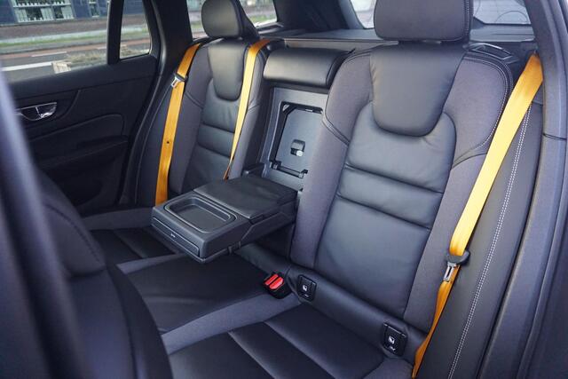 Volvo V60 2.0 T8 AWD Polestar Engineered | PANO | H&K