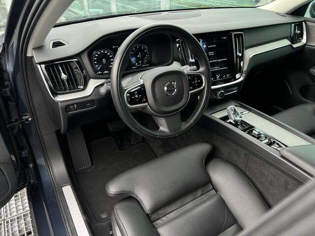 Volvo V60 2.0 B4 Inscription / Elek. verstelbare stoelen / Stoelen+stuur verwarmd / 360 camera / Harman Kardon / Leder / Keyless / BLIS /