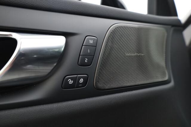 Volvo V60 2.0 T6 Plug-in hybrid AWD Plus Dark | Dig. Cockpit | Nav+CarPlay | Stuur+Stoelverw. | Harman/Kardon | Bliss | Leder+Memory | 360*+PDC | Adapt. Cruise V