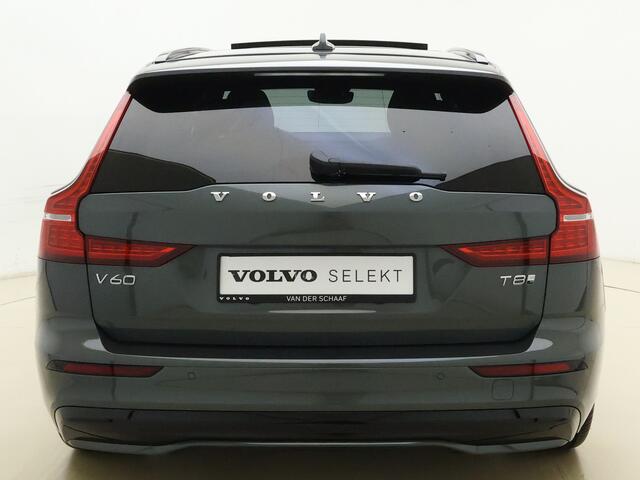 Volvo V60 T8 455pk AWD Ultra Performance Edition - Dark / NIEUW / DIRECT LEVERBAAR / Sportstoelen / Forest Lake / 19'' / Extra Getint Glas / Polestar / Black Pack /