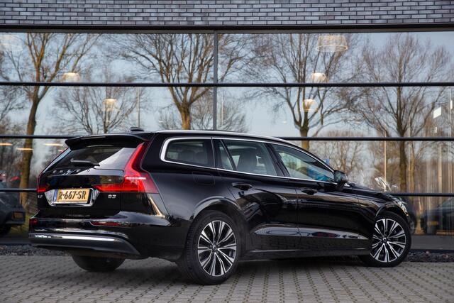 Volvo V60 2.0 B3 Plus Bright , Panoramadak, Harman/Kardon, Adap. cruise,