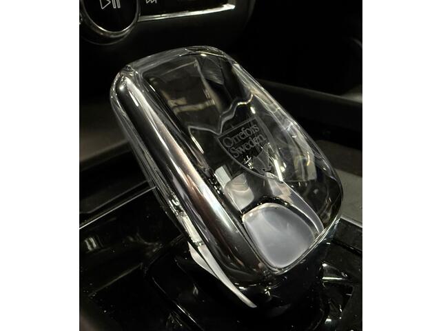 Volvo V60 B4 211pkplus darkPanoramatrekhaakleerharman kardonThunder Grey Bovag garantie 360 camera