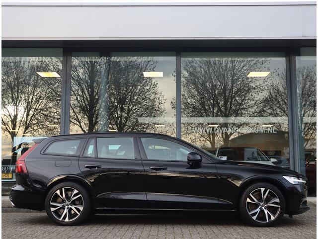Volvo V60 2.0 T6 Recharge Twin Engine Momentum Pro / 360 camera
