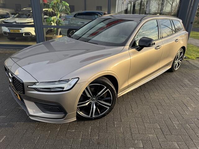 Volvo V60 2.0 B3 Momentum Advantage