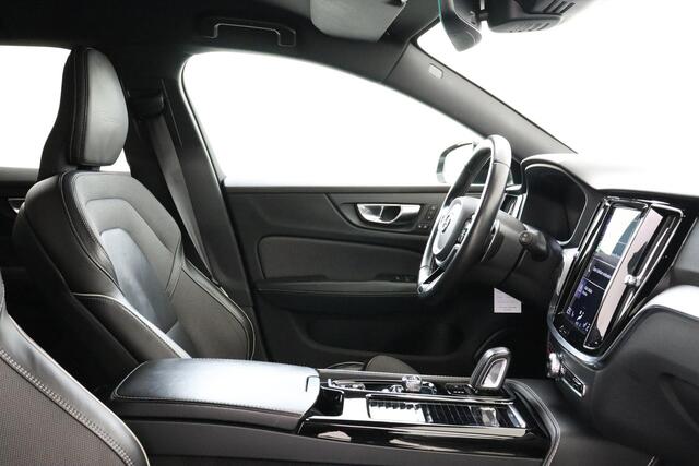 Volvo V60 T6 TWIN ENGINE AWD R-DESIGN -HARMAN/KARDON|KEYLESS|POWER-SEAT|PRIVACY.GLAS|CAMERA|GEARSHIFT|19"