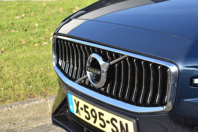 Volvo V60 T8 390PK Automaat Twin Engine AWD Inscription Trekhaak | Panodak | 360 Camera | Blis | Stoelverwarming