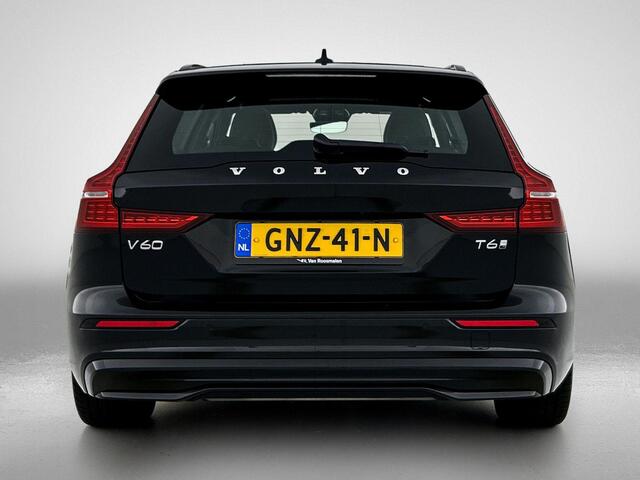 Volvo V60 T6 Recharge AWD Plus Dark - Panorama/schuifdak - IntelliSafe Assist & Surround - 360º Camera - Harman/Kardon audio - Verwarmde voorstoelen, stuur & achterbank - Parkeersensoren voor & achter - Elektr. bedienb. voorstoelen met geheugen - Elektr. inklapbare