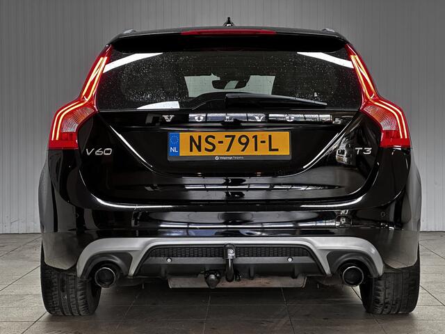 Volvo V60 1.5 T3 R-Design/ Automaat!/ Trekhaak!/ Zwarte Hemel/ 18''LMV/ Stoelverw./ Clima/ Navi/ Cruise/ Bluetooth/ Multi.LEDER.Stuur/ Elek.Pakket/ Isofix/ PDC Achter.