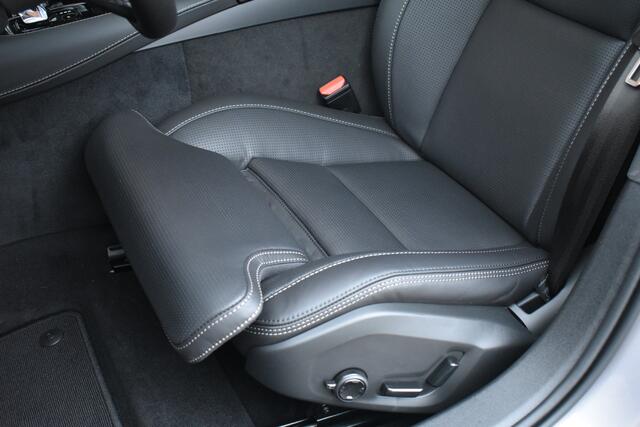 Volvo V60 T8 450PK Plug-in hybrid AWD Ultra Perf. Ed. Dark | Lounge pack | Nappa leder met ventilatie | 19 inch velgen