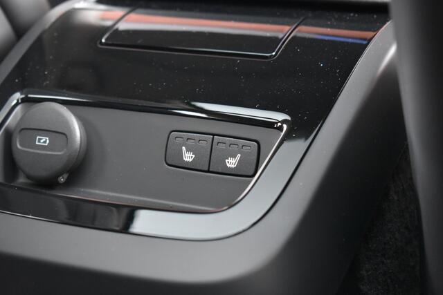 Volvo V60 T8 450PK Plug-in hybrid AWD Ultra Perf. Ed. Dark | Lounge pack | Nappa leder met ventilatie | 19 inch velgen