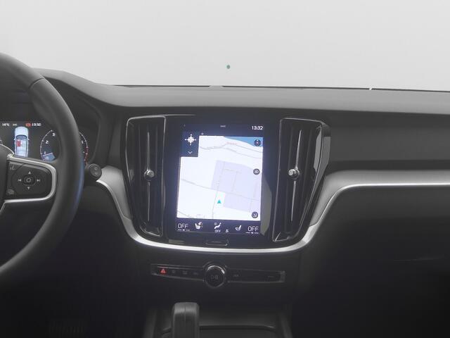 Volvo V60 2.0 B3 Momentum Advantage | CAMERA | STOEL- EN STUURVERW. | TREKHAAK