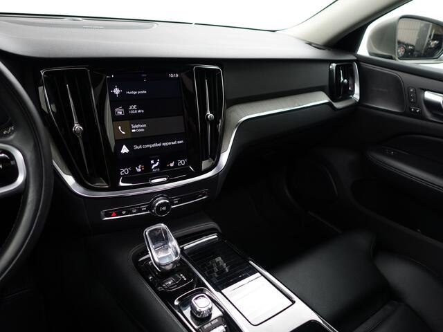 Volvo V60 2.0 T8 Recharge AWD Inscription Aut- Panoramadak, Elek Trekhaak, Harman Kardon, Stuur/Stoelverwarming, Memory Seats