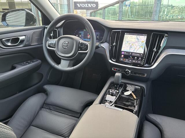 Volvo V60 2.0 T8 Plug-in hybrid AWD Plus Dark PHEV, Automaat, Polestar engineered optimalisation, Stoelverwarming, Stuurverwarming, Park assist voor- en achter, Parkeercamera, Extra getinte ramen, Harman Kardon audio