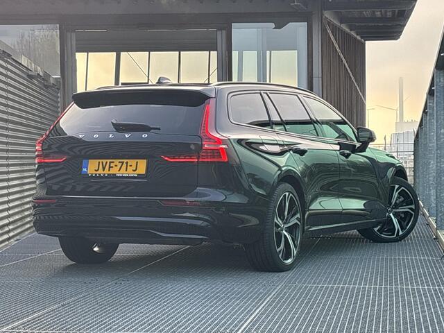 Volvo V60 2.0 T8 Plug-in hybrid AWD Plus Dark PHEV, Automaat, Polestar engineered optimalisation, Stoelverwarming, Stuurverwarming, Park assist voor- en achter, Parkeercamera, Extra getinte ramen, Harman Kardon audio