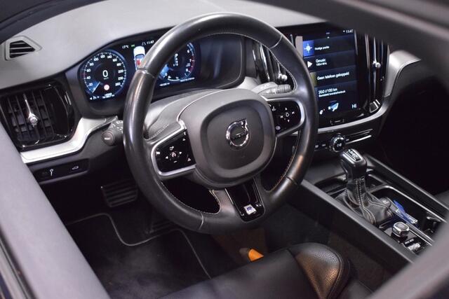 Volvo V60 2.0 T5 250pk AUT8 R-Design Leer/ Harman Kardon/ Apple CArPlay/ DAB/ Stuurverw./ CD speler