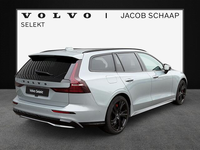 Volvo V60 2.0 T8 Plug-in hybrid AWD Plus Dark / Speciale samenstelling / 19" Velgen Black / B&W audio / Exterieur Styling Kit /