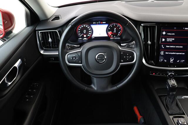 Volvo V60 T4 AUT. MOMENTUM PRO -BLIS|TREKHAAK|19"|ADAP.CRUISE|VERW.VOORSTOELEN
