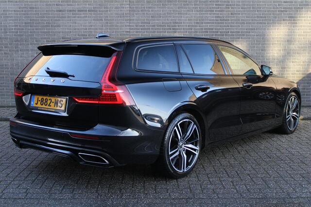 Volvo V60 2.0 B3 R-Design Automaat Elektrisch Verstelbare Stoelen, Lederen Bekleding, Elektrische Achterklep, Cruise & Climate Control