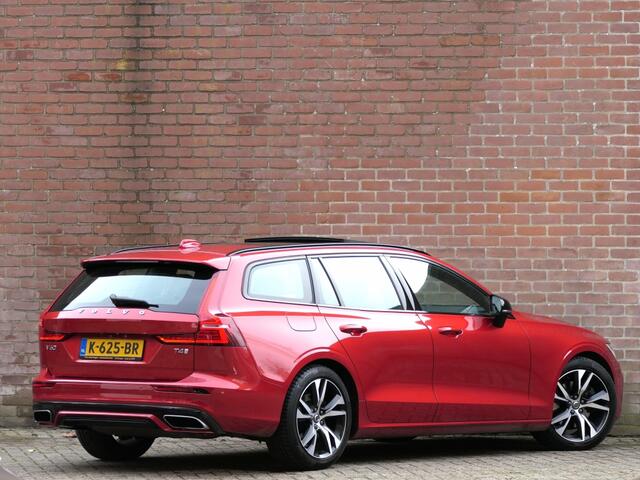 Volvo V60 T4 AUT R-Design 12 MND garantie Pilot assist / Camera / Trekhaak