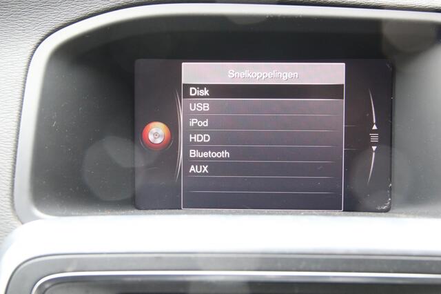 Volvo V60 2.0 T3 Mom.Pro /LEER/Trekhaak