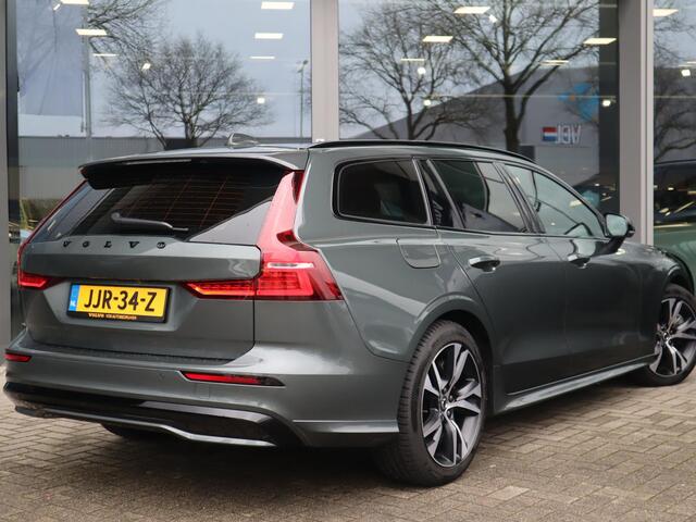 Volvo V60 2.0 T6 Plug-in hybrid AWD Plus Dark | Exterieur Styling Kit | Elektrische stoelen met memory |