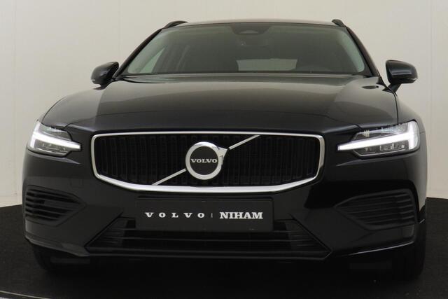 Volvo V60 T6 PLUG-IN HYBRID AWD ESSENTIAL -LEDER|ADAP.CRUISE|CLIMATE|PRIVACY.GLAS|PDC|19"